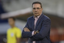 Mantan Pelatih Brazil Dilarikan ke RS karena Terpapar Covid-19
