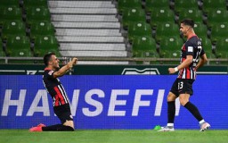 Werder Bremen Mendekam di Zona Degradasi