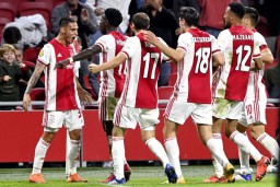 Ajax Pimpin Klasemen Liga Belanda