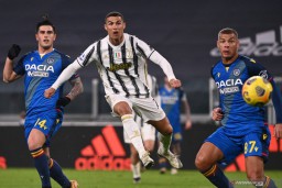Dua Gol Ronaldo Bantu Juve Tundukkan Udinese, 4-1