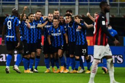 AC Milan Ditundukkan Inter di Piala Italia