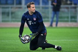 Bayern Tunggu Kebugaran Kapten Neuer dan Coman