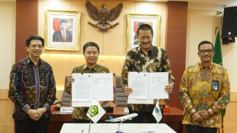 Teken Kontrak, Garuda Siap Terbangkan 104.172 Jemaah Haji Reguler