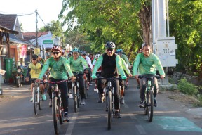 Kemeriahan Hari Jadi ke-665 Kota Probolinggo, Gowes Bareng Pj. Wali Kota Sukses Meriahkan Peringatan