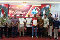 KPU Jatim Tetapkan Tiga Pasangan Calon Gubernur dan Wakil Gubernur untuk Pilkada Serentak 2024