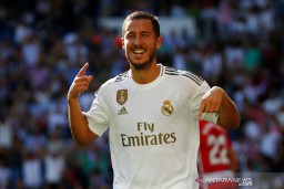 Babak Pertama Madrid Unggul 2-0 dari Huesca