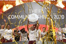Tekuk Liverpool via Adu Penalti, Arsenal Juara Community Shield