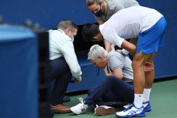Memukulkan Bola ke Hakim Garis, Djokovic Didiskualifikasi dari US Open