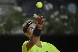 Nadal Melaju ke Babak Ketiga Italian Open