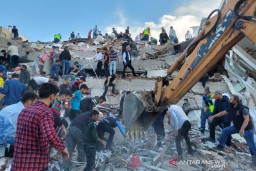 Gempa di Turki dan Yunani Bertambah menjadi 19 Orang