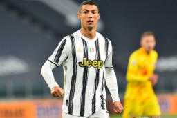 Ronaldo Tidak akan Kemana-mana, Dirumorkan Balik Kucing ke Real Madrid