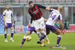 Dua Pemain AC Milan Ante Rebic dan Rade Krunic Positif Covid-19