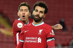 Mo Salah Jadi Incaran Real Madrid dan Barcelona