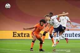 Italia Permalukan Belanda di Amsterdam