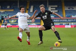 Leed United Petik Kemenangan Penting di Pekan ke-15 Liga Premier