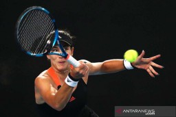 Kalahkan  Krejcikova, Garbine Muguruza Raih Gelar WTA Pertamanya