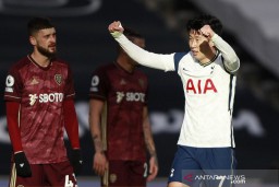 Tottenham Hotspur Terlalu Perkasa bagi Leeds United