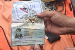 Kopaska Temukan Kalung Rosario dan Cincin