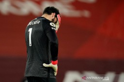 Liverpool Kembali Tumbang di Kandang