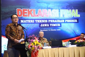 Sekdaprov Jatim  Pimpin Deklarasi Final Materi Teknis Perairan Pesisir