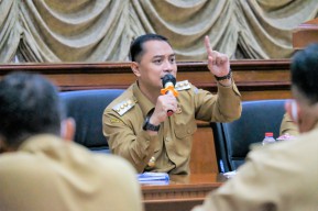 Cak Eri: Jika Tak Mampu Silahkan Mundur
