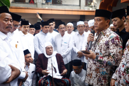 Gubernur Jateng Hadiri Pemakaman Nyai Djamilah Baidhowi di Lasem