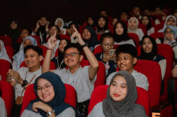 Wali Kota Surabaya Ajak Anak Muda dari 98 Kota Menjadi Agen Perubahan