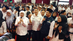 Khofifah: Sinergi Pilar Sosial Kunci Turunkan Kemiskinan Ekstrem di Jatim