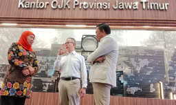 Gubernur Khofifah dan OJK Bahas Strategi Penguatan Ekonomi Jatim di Tengah Tantangan Global