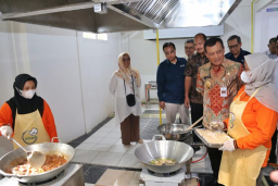 Jawa Tengah Luncurkan Tabung CNG untuk Dapur MBG