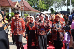 Wastra Batik, Etalase Budaya dan Ekonomi Bojonegoro