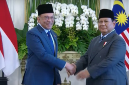 Mengawali Diplomasi di Tengah Transisi, Presiden Prabowo Terima PM Malaysia di Jakarta