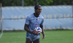 "Tanque" Ramon: Ketika Julukan Menjadi Identitas Seorang Striker