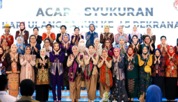 Batik Gedog Tuban Jadi Primadona di Dekranas Expo 2025, Arumi Bachsin: "Perajin Berdaya, Produk Mendunia"