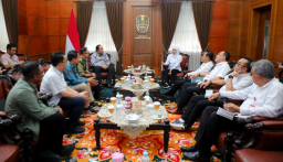 Khofifah Koordinasi dengan Pertamina, Pastikan BBM Jember Aman