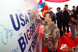 Jawa Tengah Pacu Revolusi Energi Hijau, Pabrik Solar Panel Raksasa Resmi Beroperasi di Batang