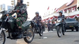 Pangdam V/Brawijaya Lepas Patroli Skala Besar, Tegaskan Surabaya Harus Kondusif
