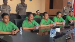 Kapolda Metro Jaya Akhirnya Buka Identitas Polisi dalam Insiden Tewasnya Driver Ojol Affan Kurniawan