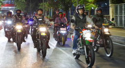 Eri Cahyadi Pimpin Patroli Malam, Pastikan Surabaya Tetap Kondusif