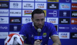 PERSIB Siap Bentrok dengan Pemuncak Klasemen, Hodak Minta GBLA Bergelegar