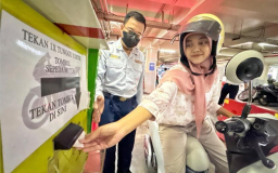 Surabaya Wajibkan Parkir Digital, Tolak Nontunai Kena Denda Mulai 2026