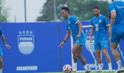 Beckham Putra Siap Tempur di Laga Panas PERSIB vs Persija