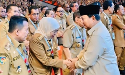 Khofifah Siapkan Kepgub, Jawa Timur Perkuat Kebersihan Destinasi Wisata hingga Desa Wisata