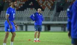 Persib Siap Tempur Hadapi Persija, Bojan Hodak Pastikan Maung Bandung Tak Akan Kendur