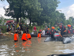 Pemkot Surabaya Tindak Pembuang Limbah Kurban ke Sungai, Satu Warga Diproses Tipiring