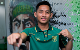 Reza Arya Siap Jaga Mimpi Persebaya, Bidik Prestasi Tinggi Bersama Bajol Ijo