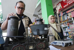 Pemkot Surabaya Perketat Pengawasan Timbangan Pasar, Jaga Kepercayaan Konsumen dan Pedagang