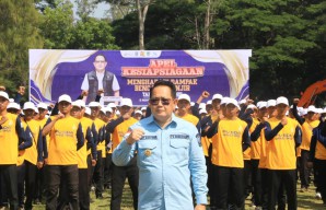 Pj Gubernur Jatim Pimpin Apel Kesiapsiagaan Bencana Banjir di Bendung Gerak Waruturi