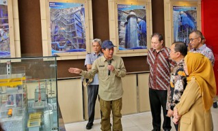 Surabaya Dapat Apresiasi Menteri Lingkungan Hidup atas Inovasi Pengelolaan Sampah, Langkah Replikasi Akan Dilakukan di Kota Lain