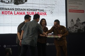 Pemkot Surabaya Terima Desain Pengembangan Kota Lama dari UK PACT, Fokus pada Keberlanjutan dan Inklusivitas